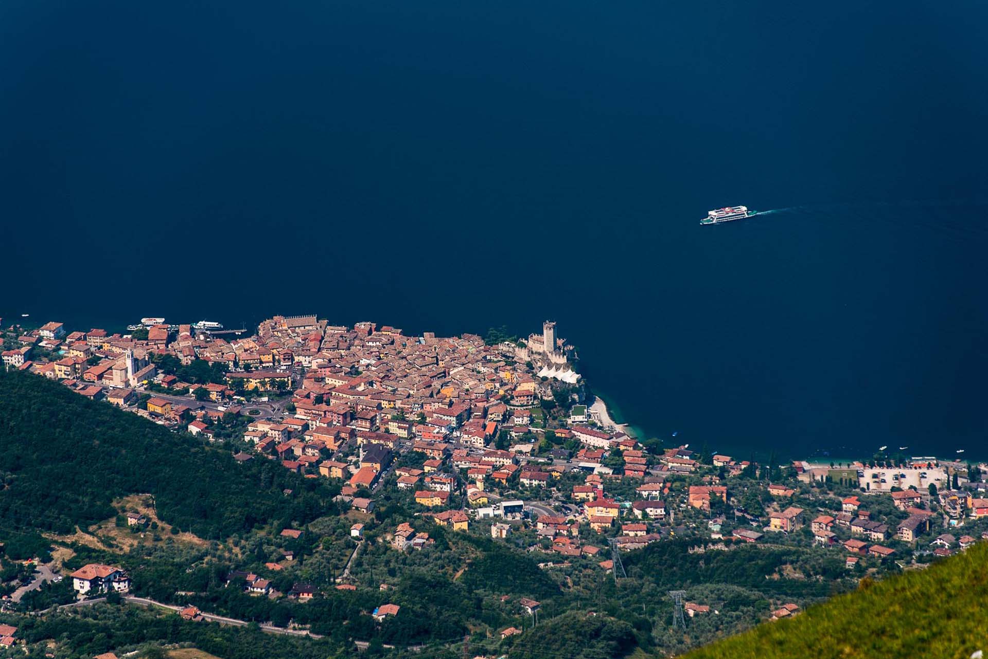 Lago Garda Veduta su Malcesine dal Monte Baldo