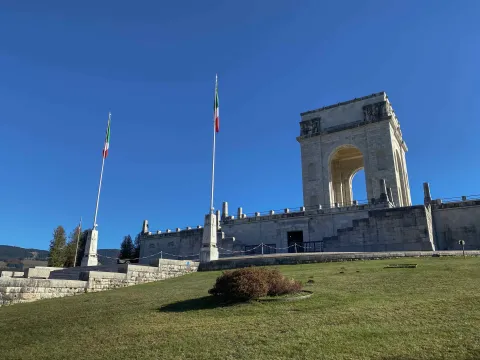 Veduta del Sacrario di Asiago