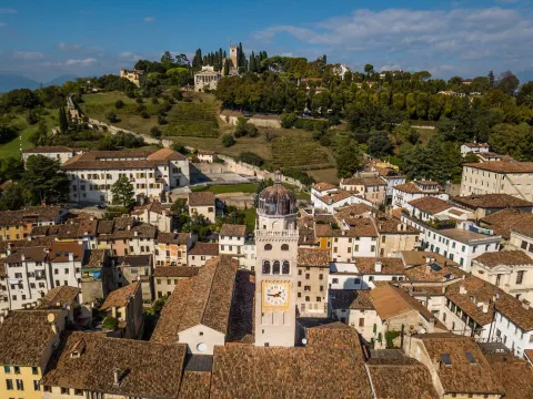 Vista panoramica di Conegliano e del campanile del Duomo