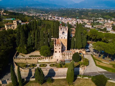 Vista dall'alto del Castello e della Torre della Campana di Conegliano