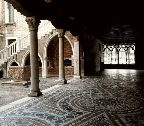 Cortile Ca' d'Oro Galleria Giorgio Franchetti