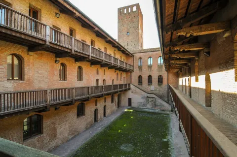 Cortile del Castel di San Zeno a Montagnana