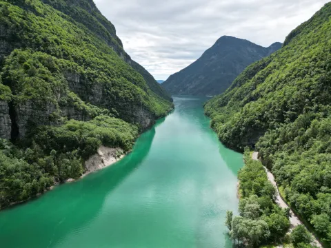 Veduta aerea del Lago del Mis