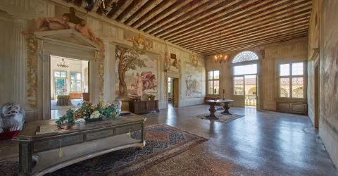 Salone affrescato di Villa Roberti a Brugine