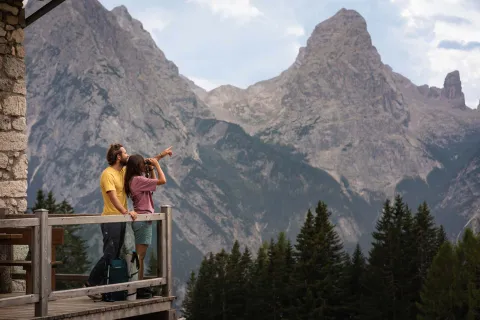 Birdwatching sulle Dolomiti Bellunsei dalla Malga Maraia