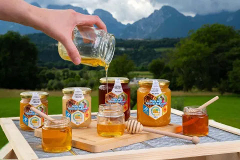 Vasetti di Miele delle Dolomiti Bellunesi