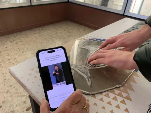 Espolorazione tattile e smartphone