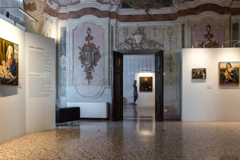 Interno dell'esposizione a Palazzo Roverella a Rovigo