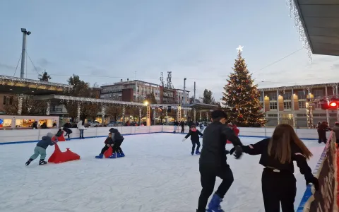 Pista di ghiaccio a Marghera