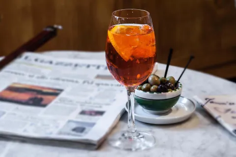 Tavolino con Spritz di Treviso