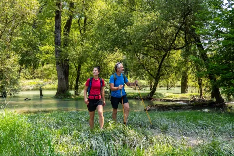 Escursionisti lungo il Brenta a Carmignano di Brenta