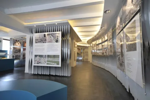 Sala del Museo Longarone Vajont - Attimi di storia