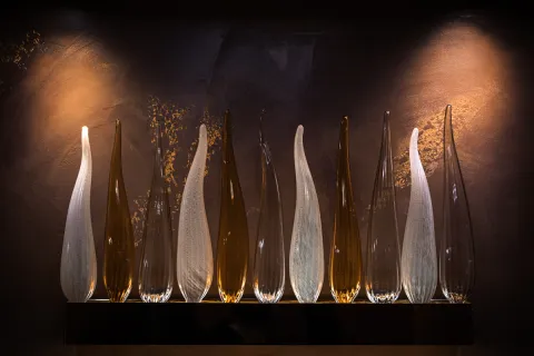 Sculture vasi realizzati in vetro di Murano