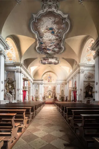 Interni della Chiesa Arcipretale di Santa Maria Assunta di Cison di Valmarino