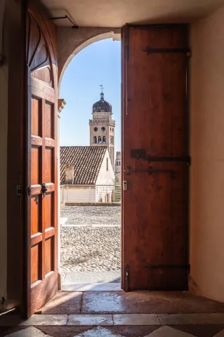 Scorcio del campanile del Duomo di Conegliano