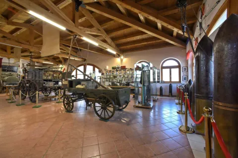 Sala allestita del Museo della Grande Guerra di Roana sull'Altopiano di Asiago Sette Comuni
